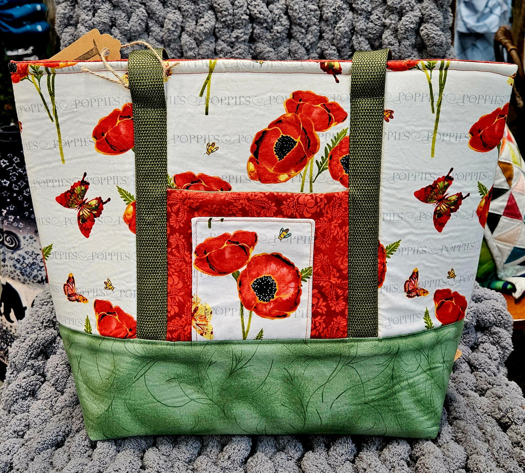 Large Tote With Zipper