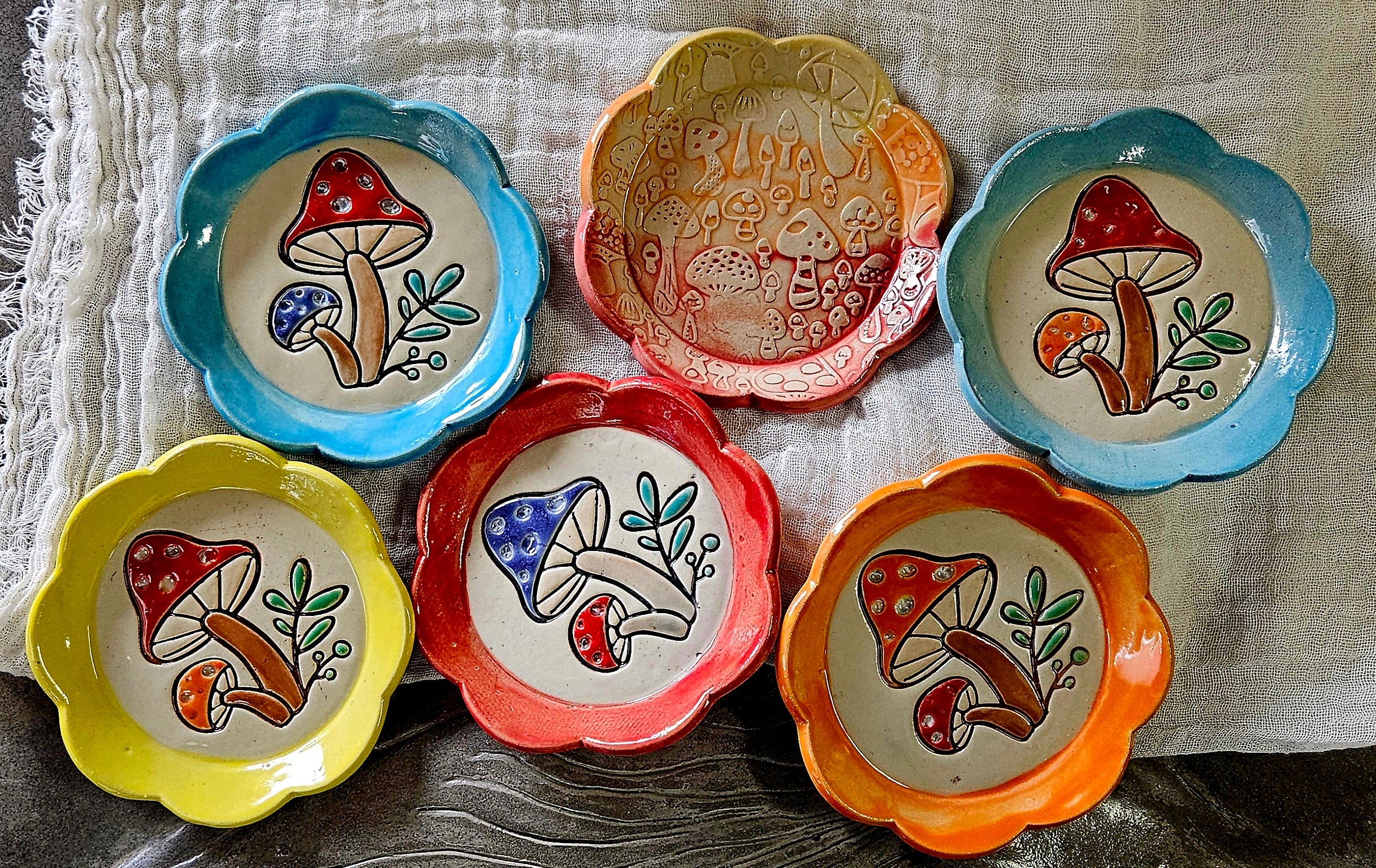 Trinket dishes