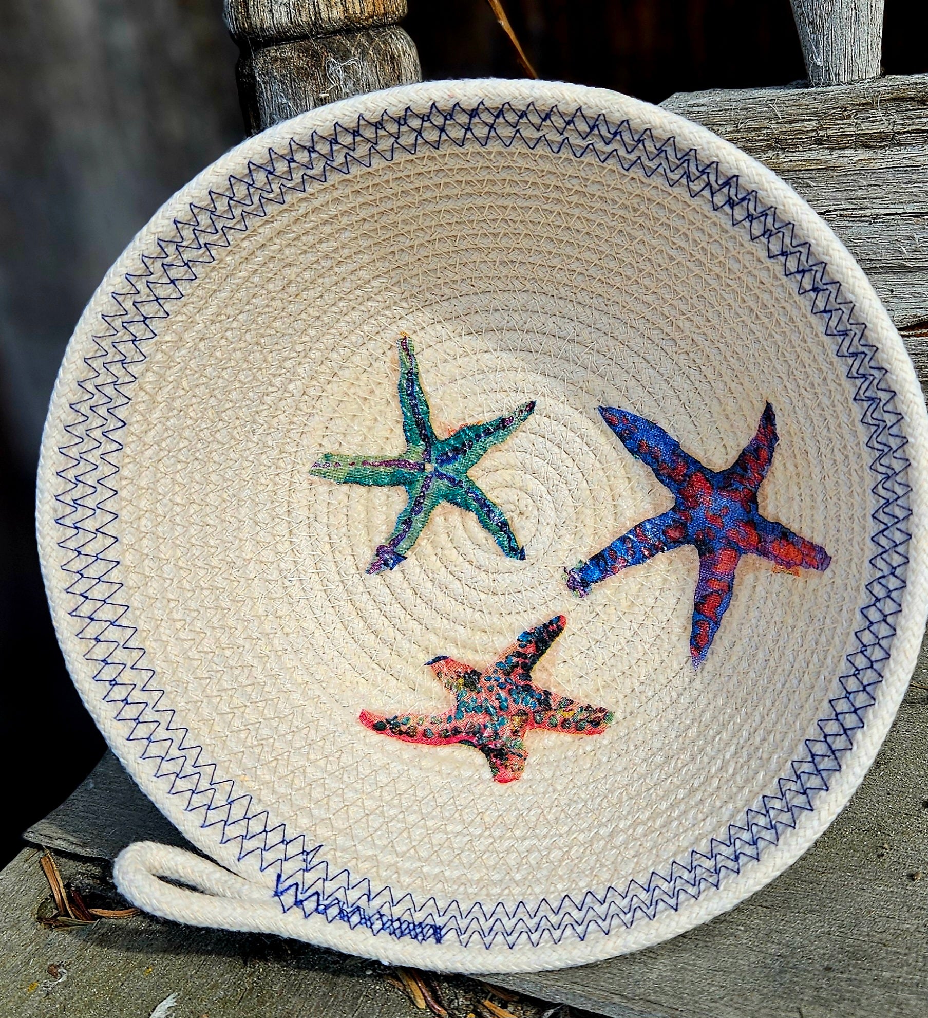 small deco baskets