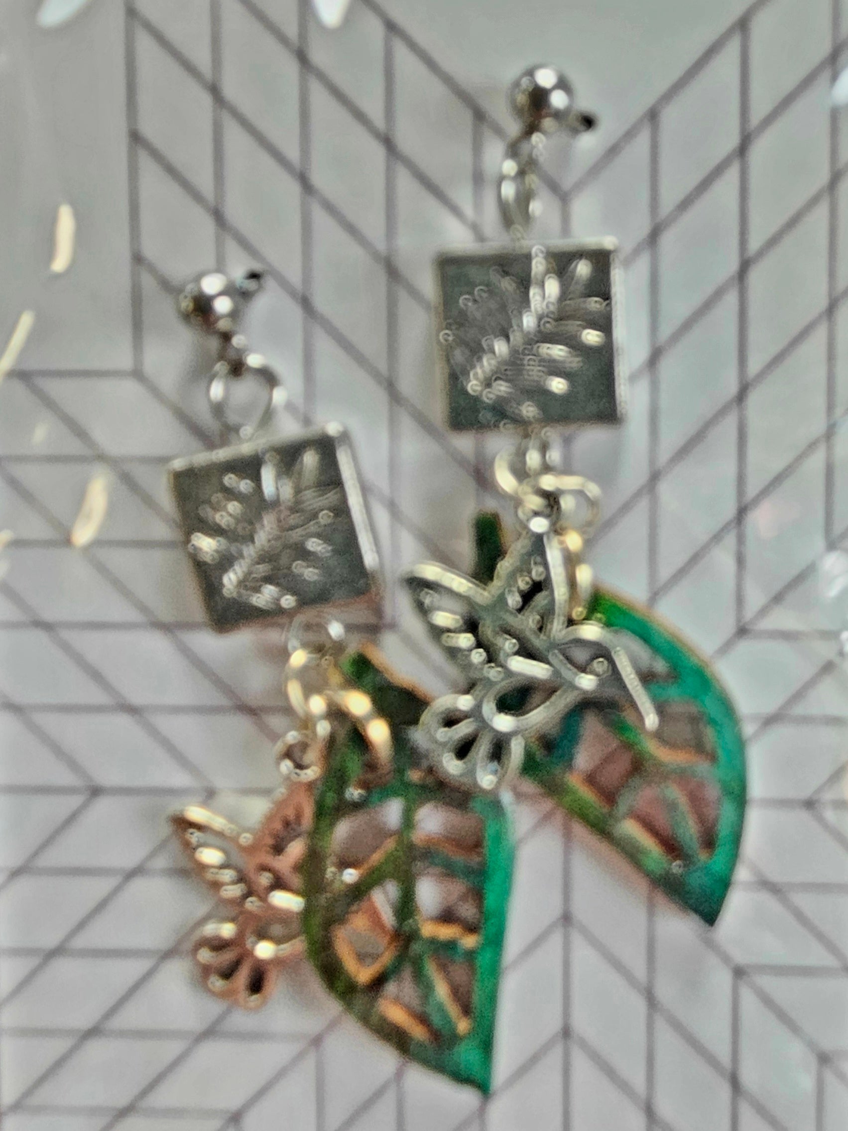 Dangle earrings