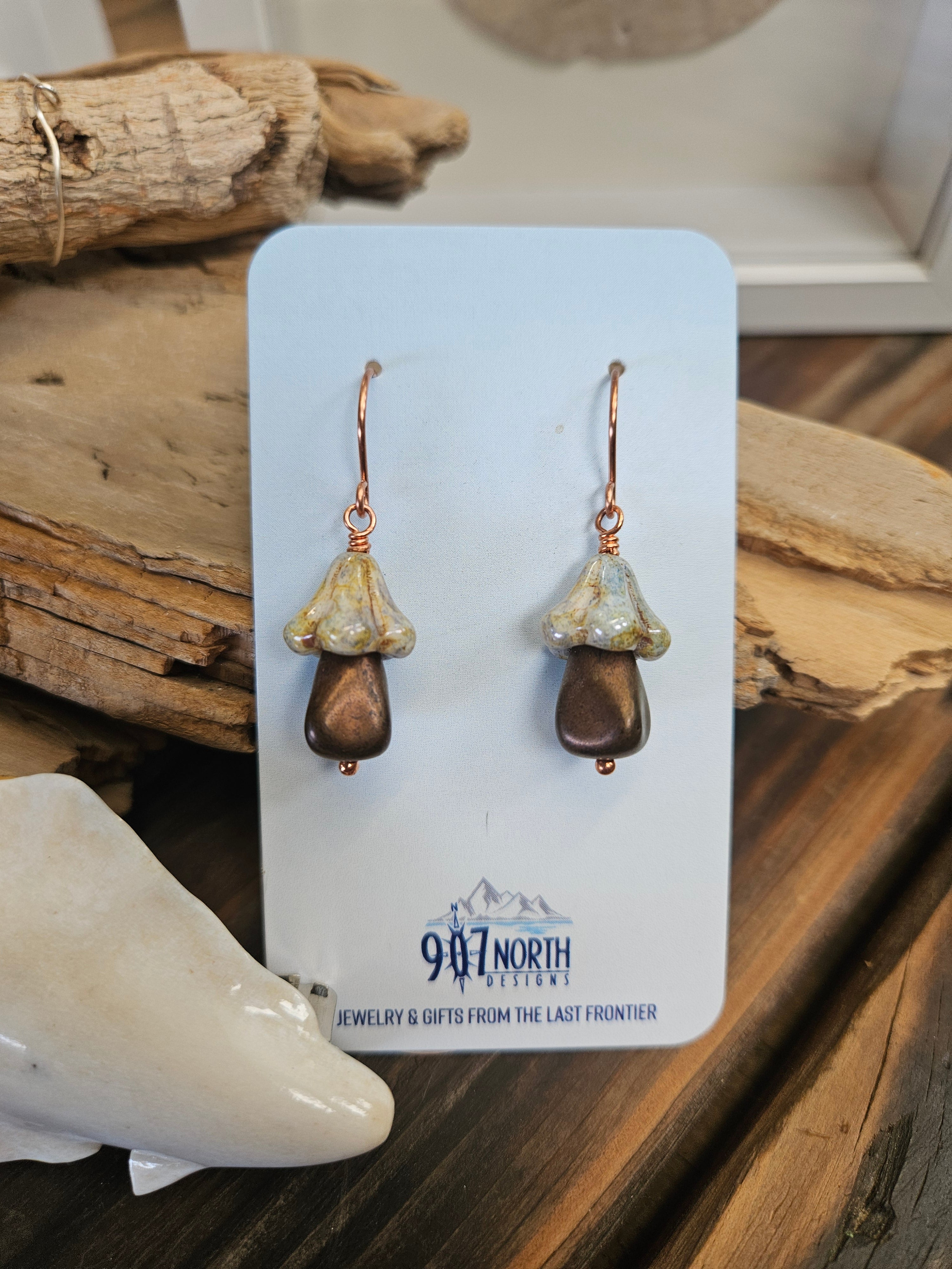 #40a 907 lmm Earrings: Mushroom Drop - Brown