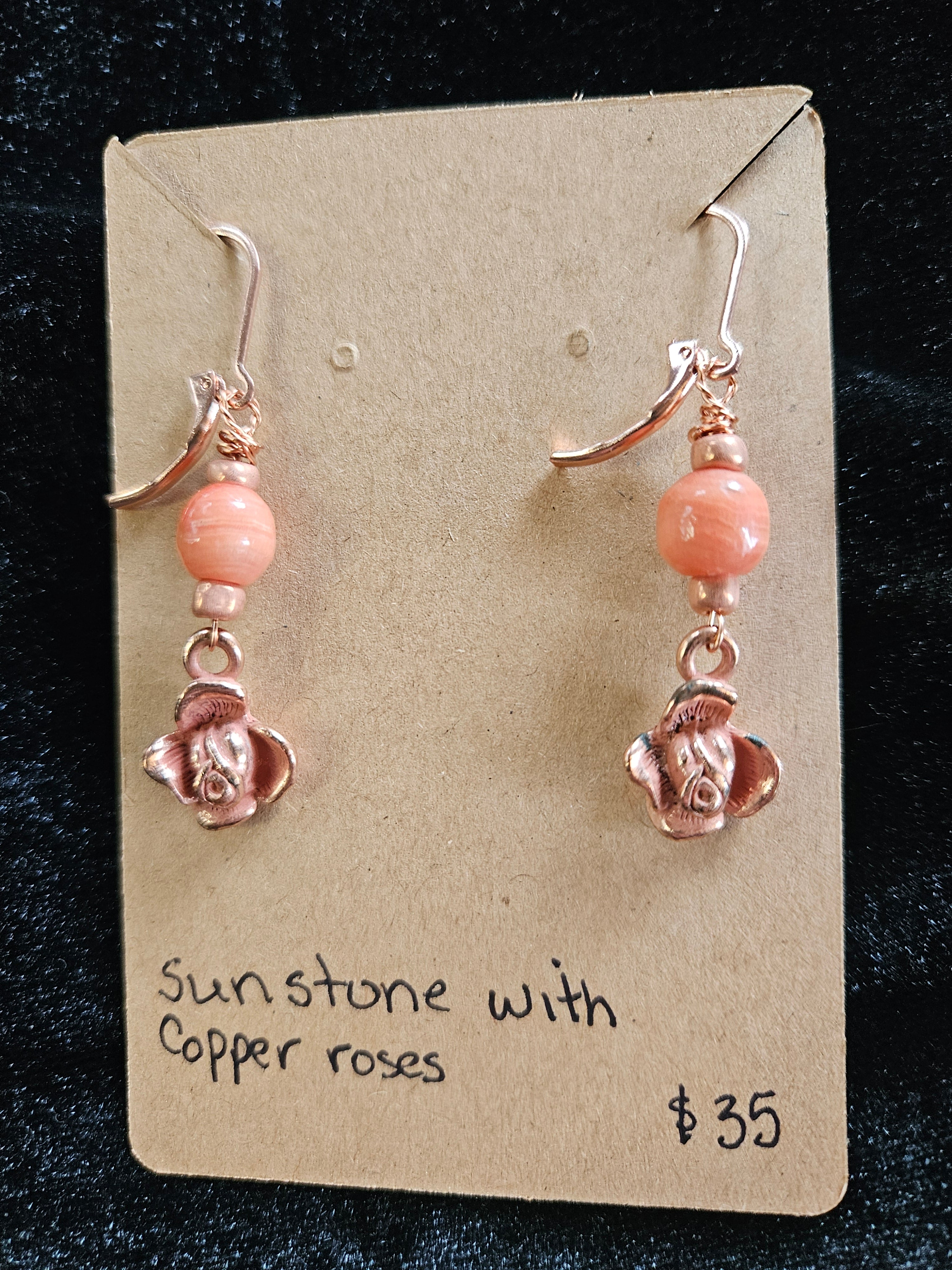 RH10: sun stone and copper roses