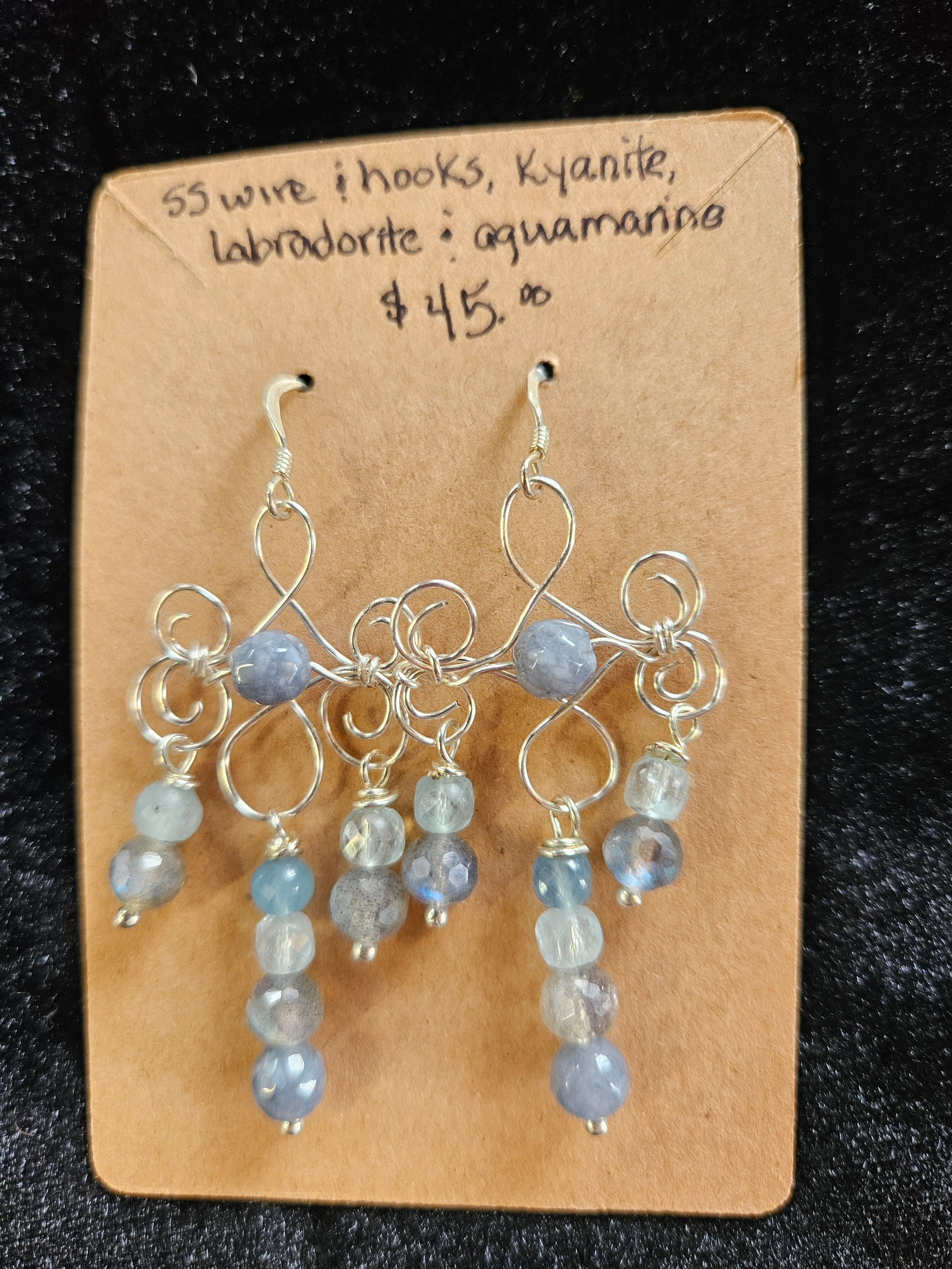 RH11: kyanite, labradorite and aquamarine with sterling wire