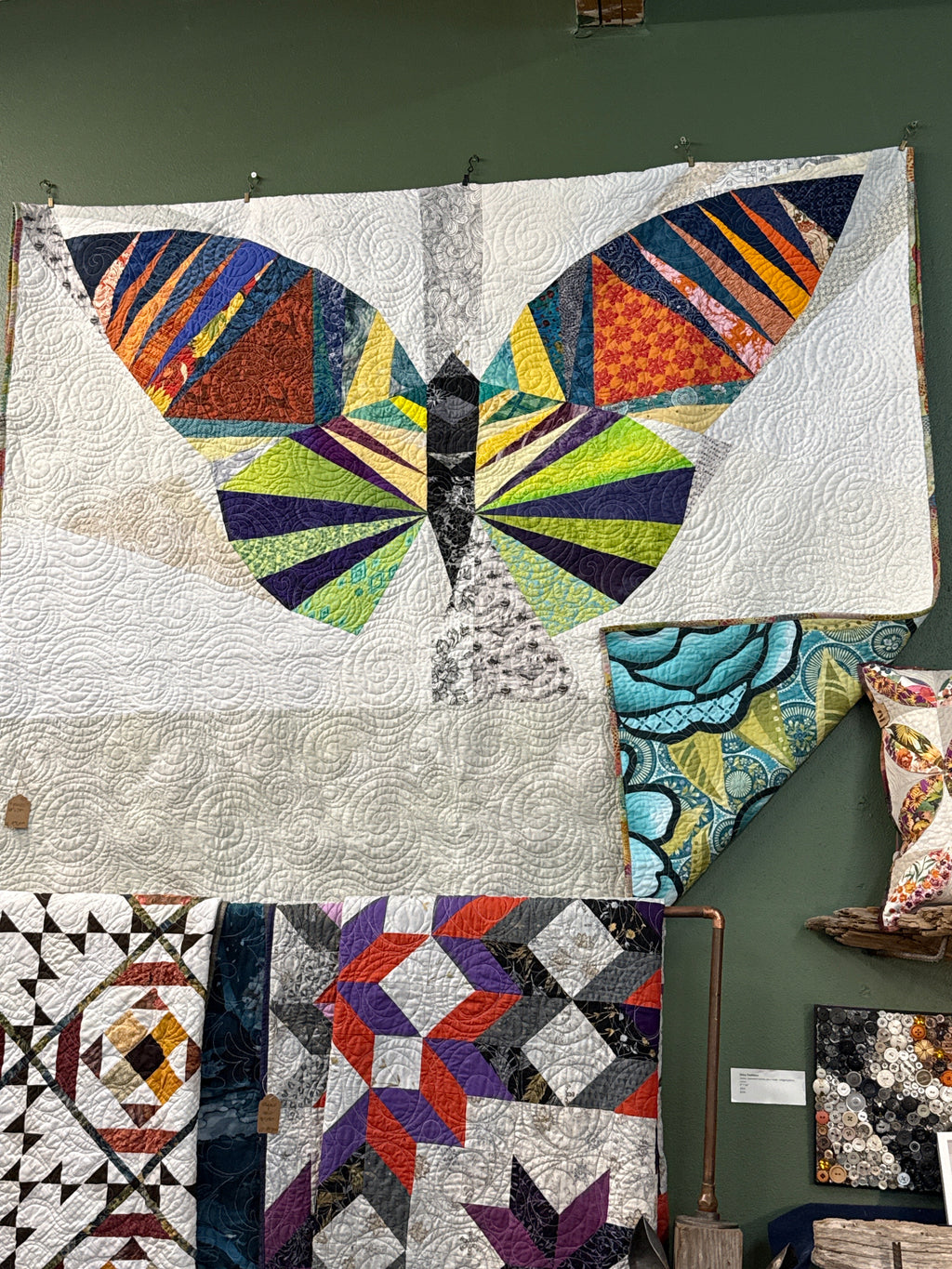 “Wings” Quilt 68”x79”