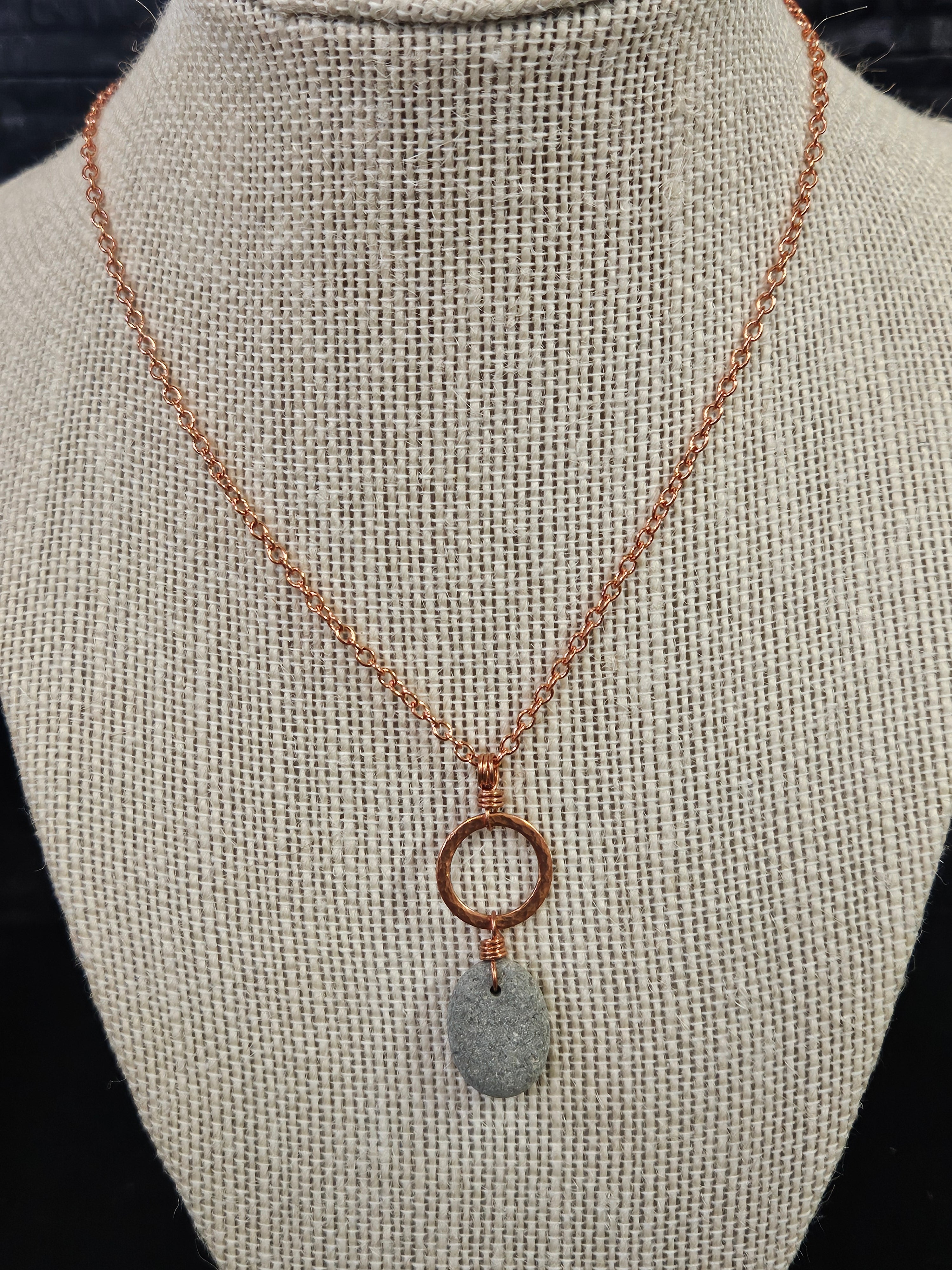(5N ws) Ninilchik stone with copper circle and chain necklace