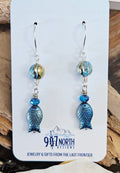 #51 907 lmm Earrings: Aqua fish with Melon beads