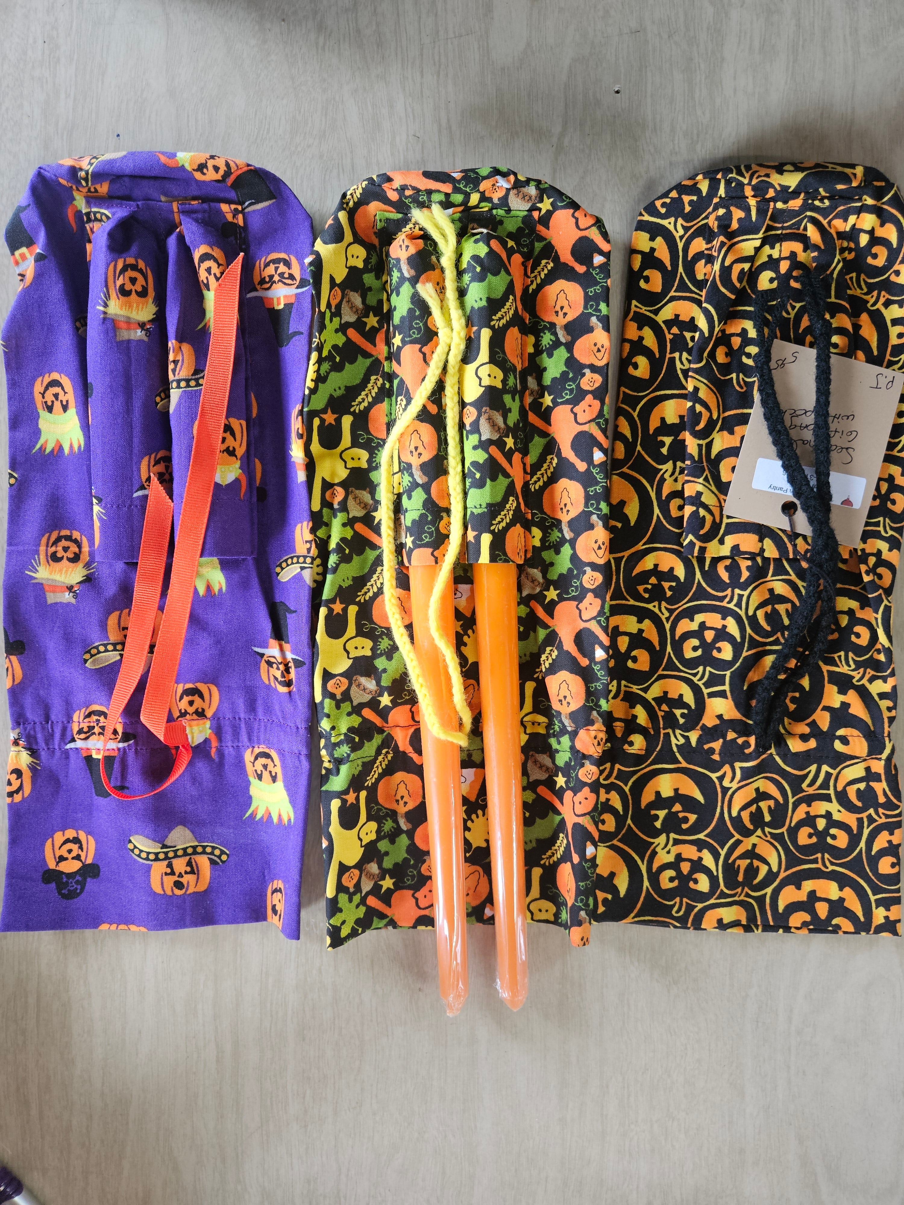 Seasonal Gift Bags With Candles
