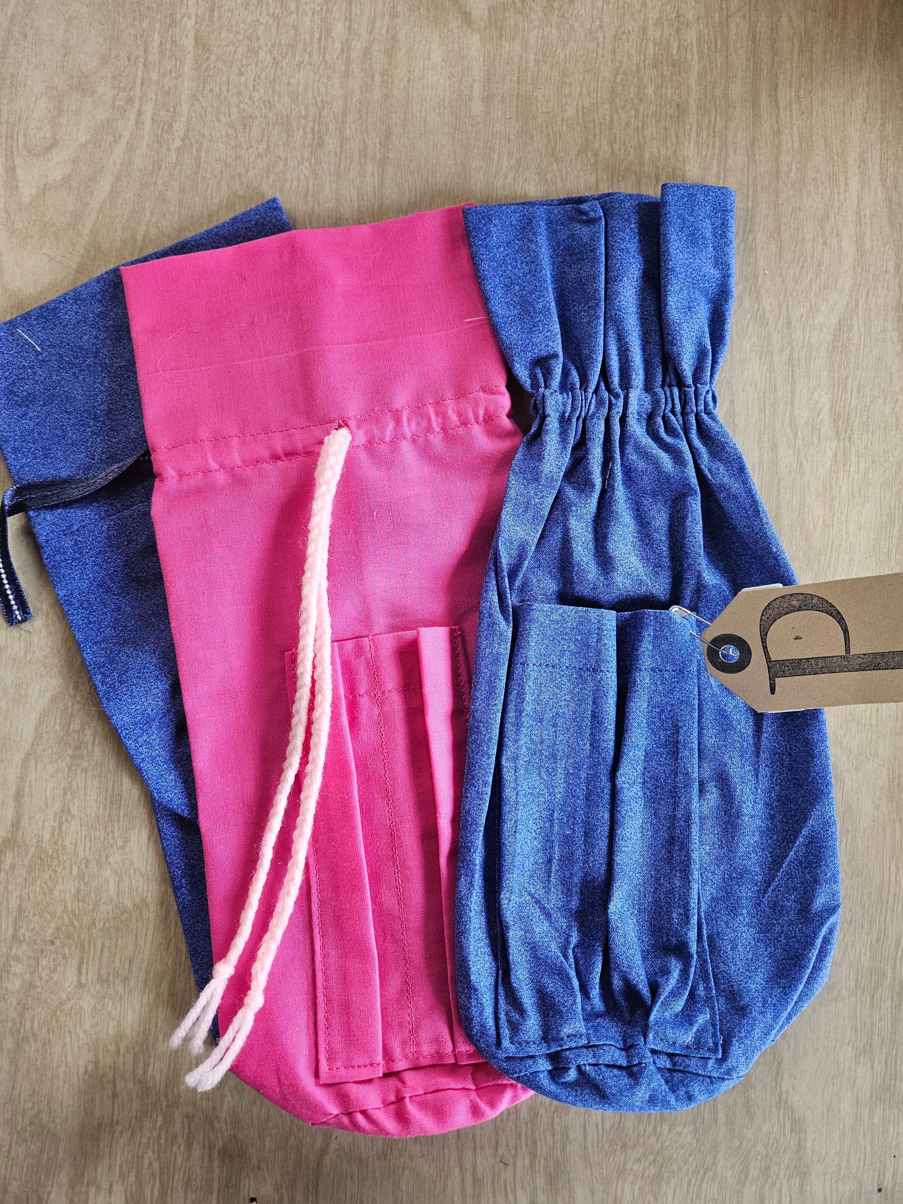 Seasonal Gift Bags With Candles