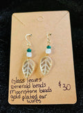 RH4 : Glass, emerald, and moonstone beads with gold plated wire