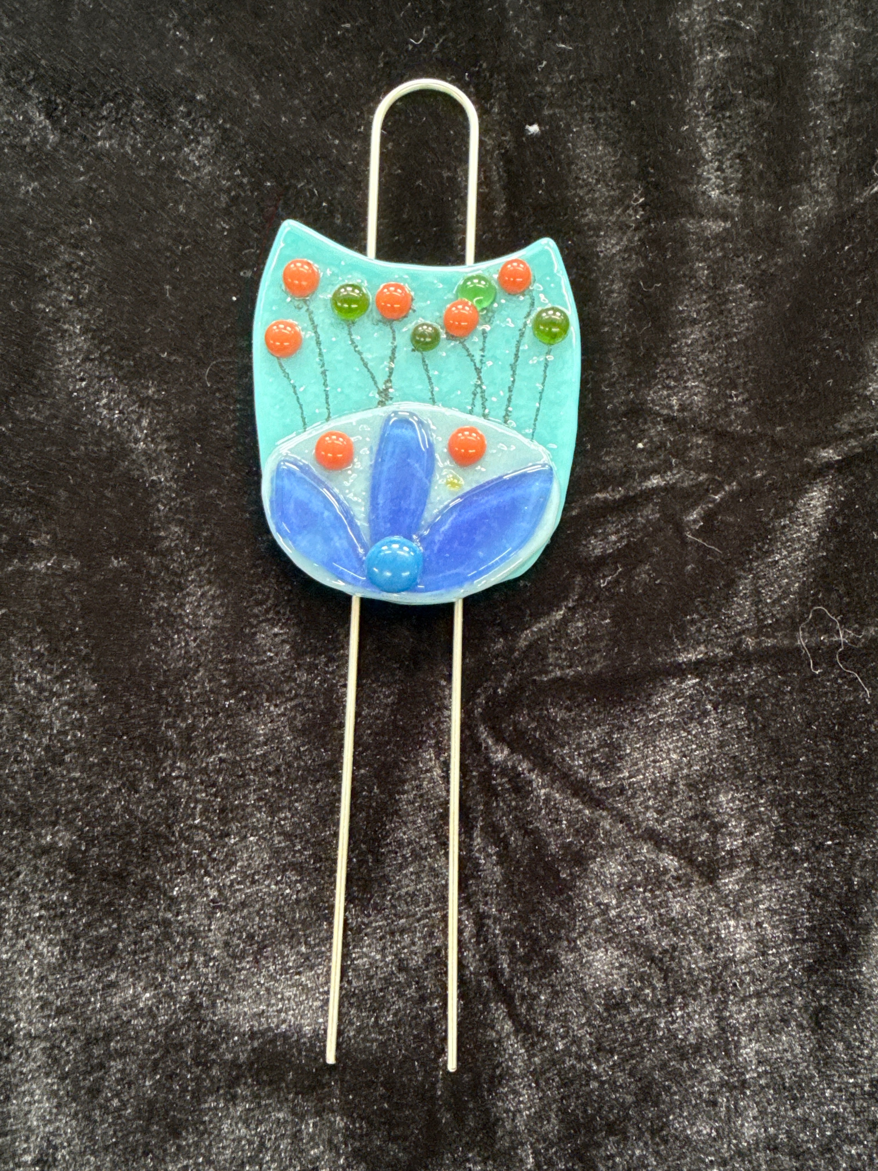 #254 blue flower plant stake