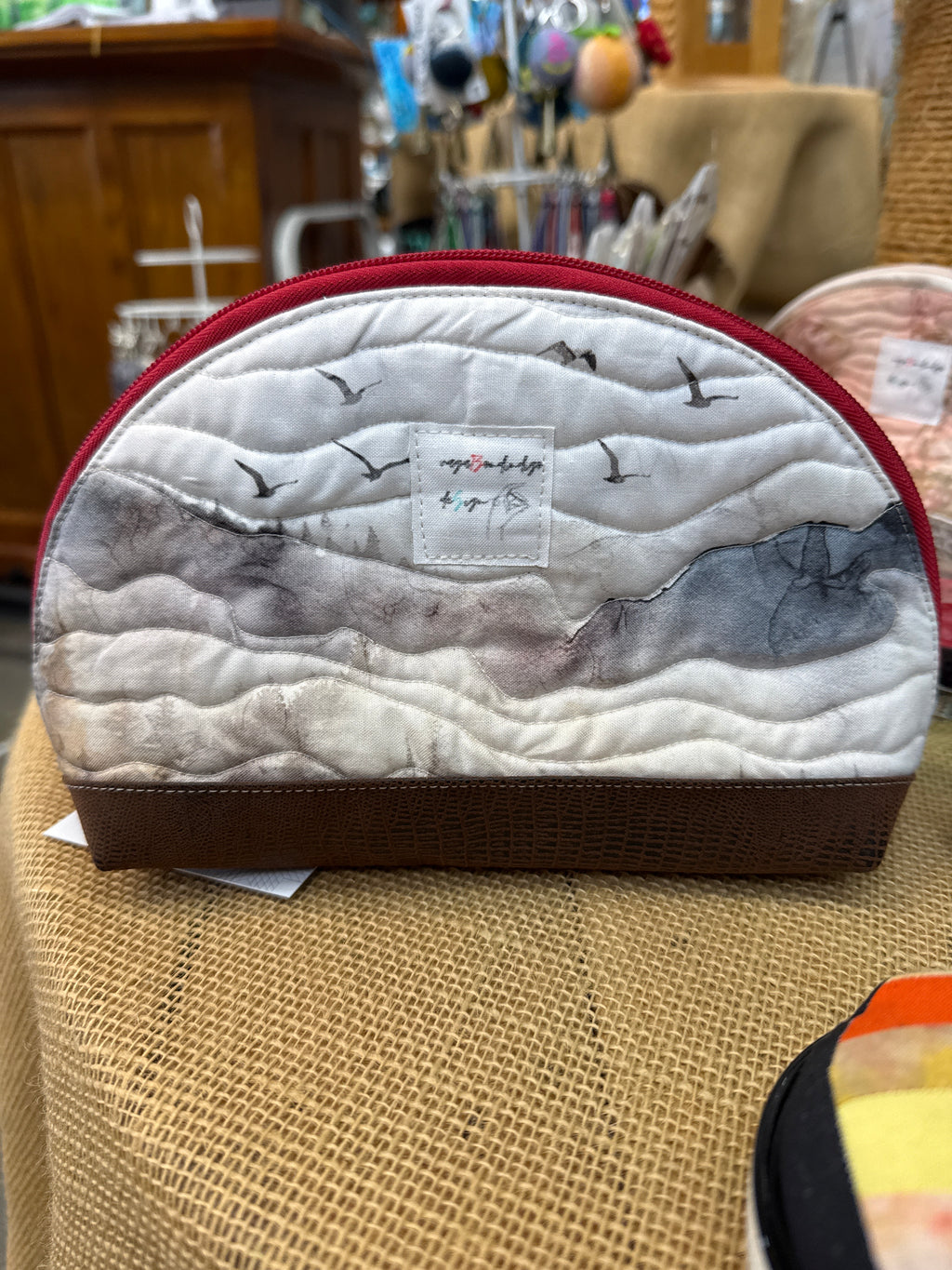 Medium Zipper Pouch 9”x6” (Dumpling)
