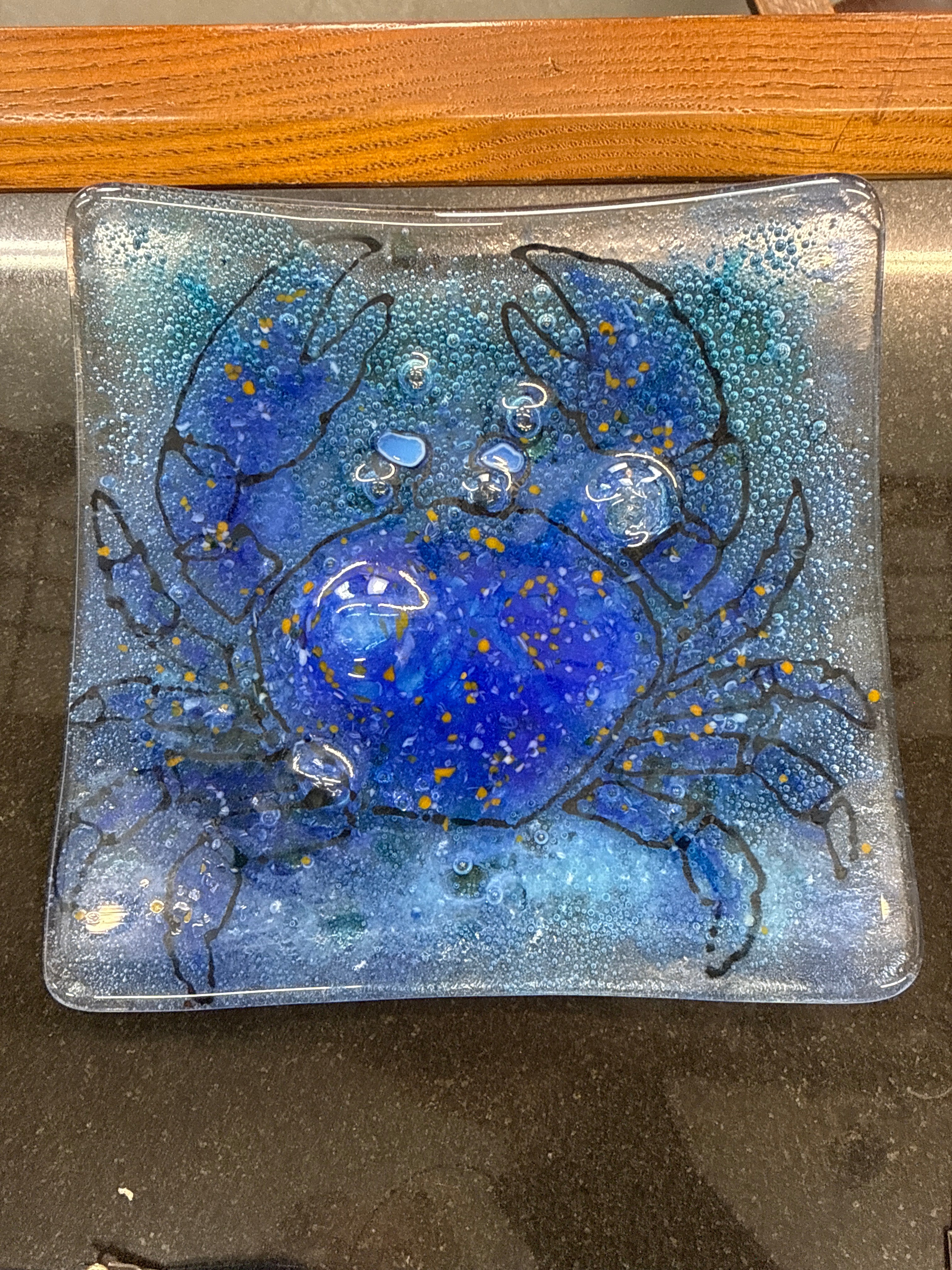#364 glass dish with Crab