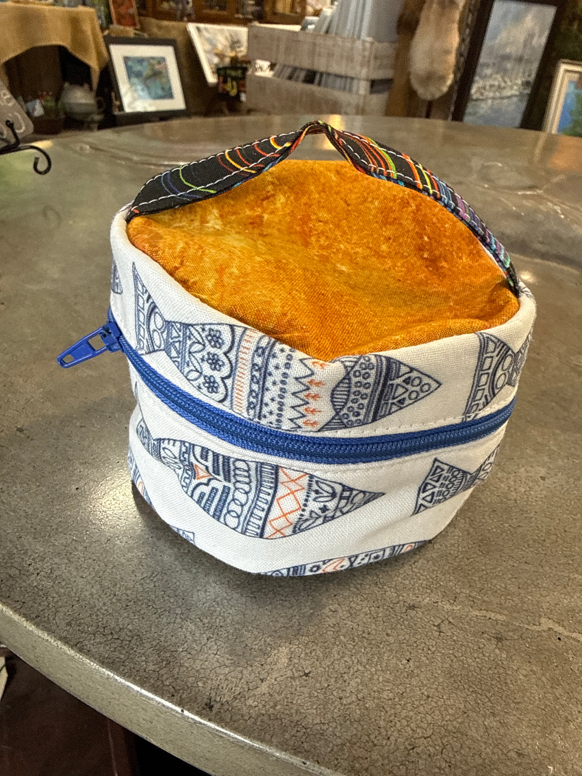 Small round zip pouch