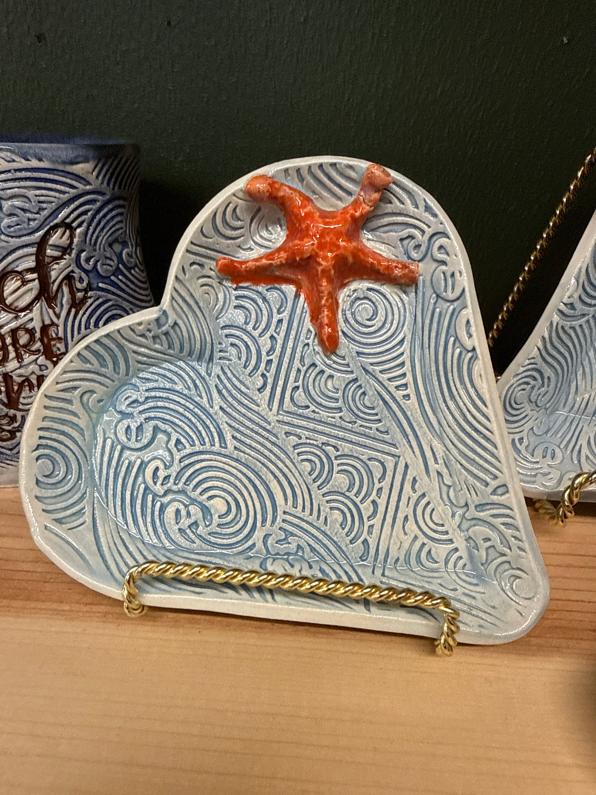 Heart plates w sea star