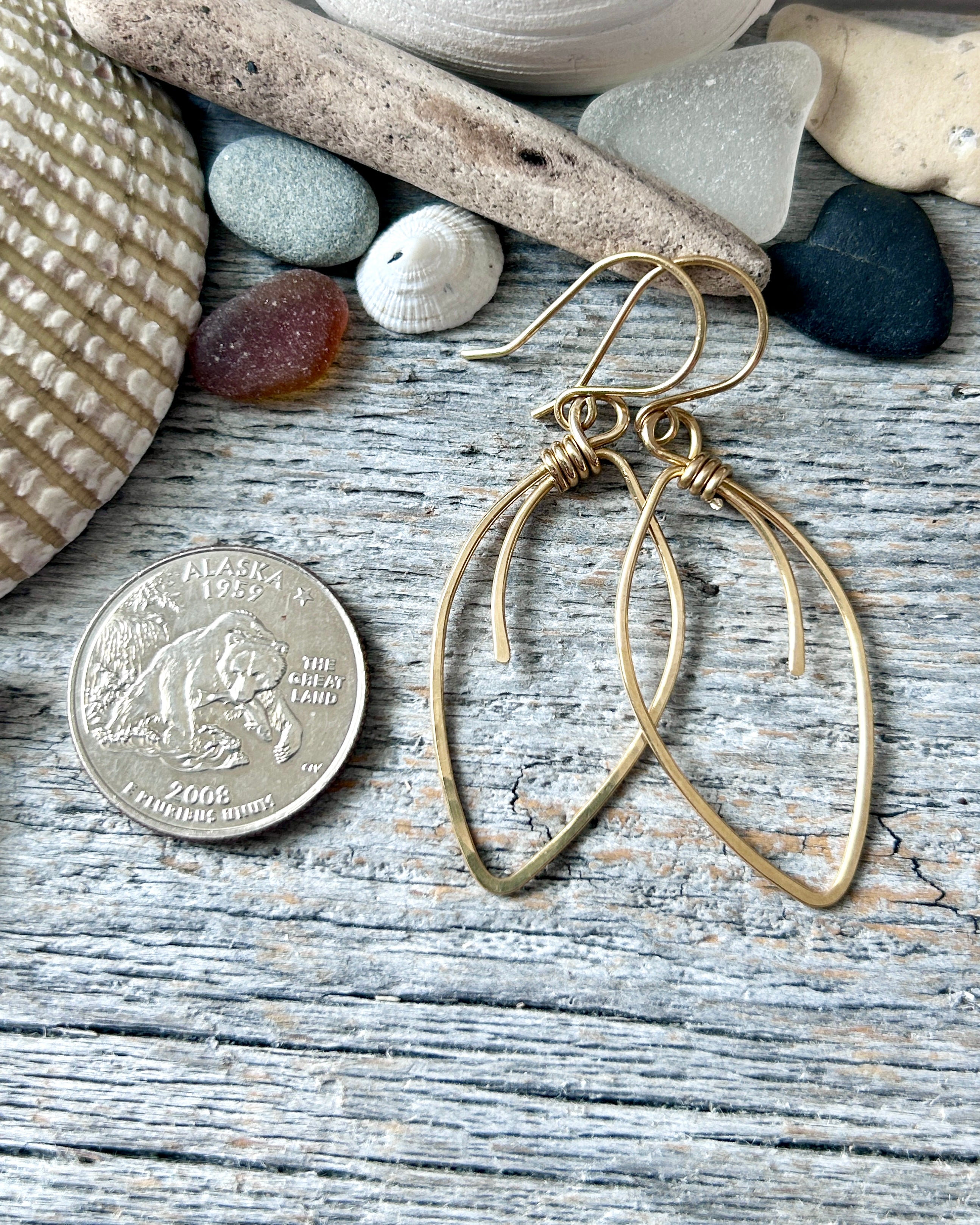 #1218 907 lmm Brass Marquis oval wire art earrings