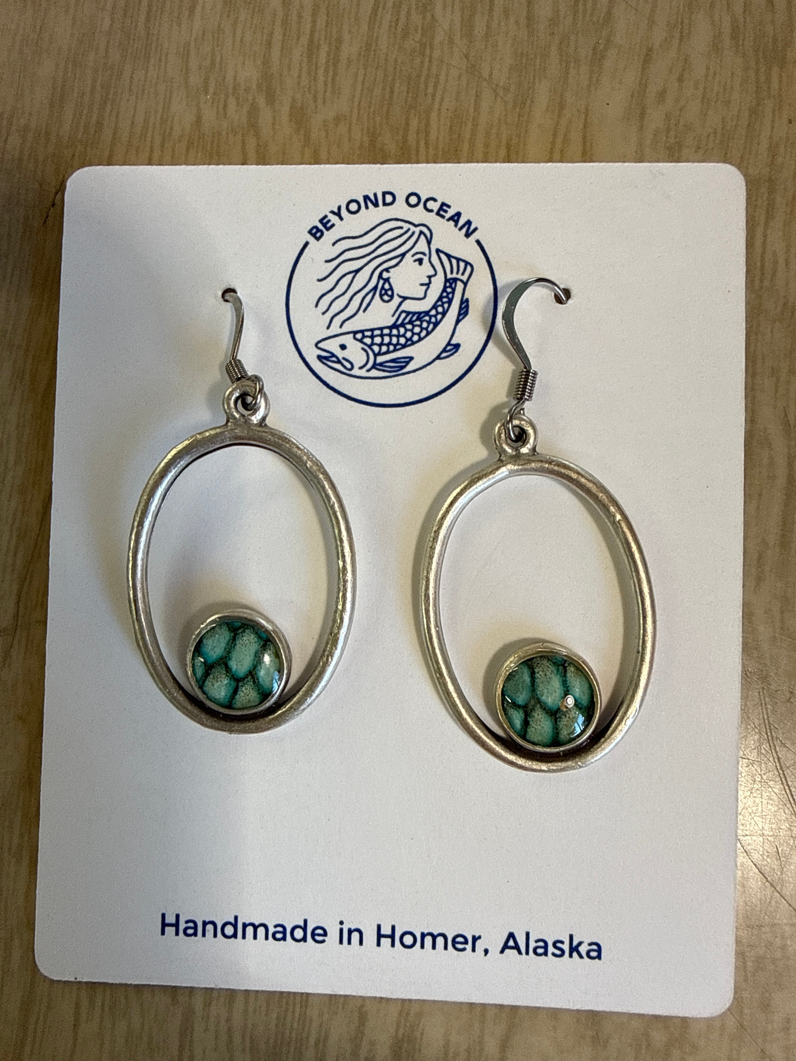Oval dangles