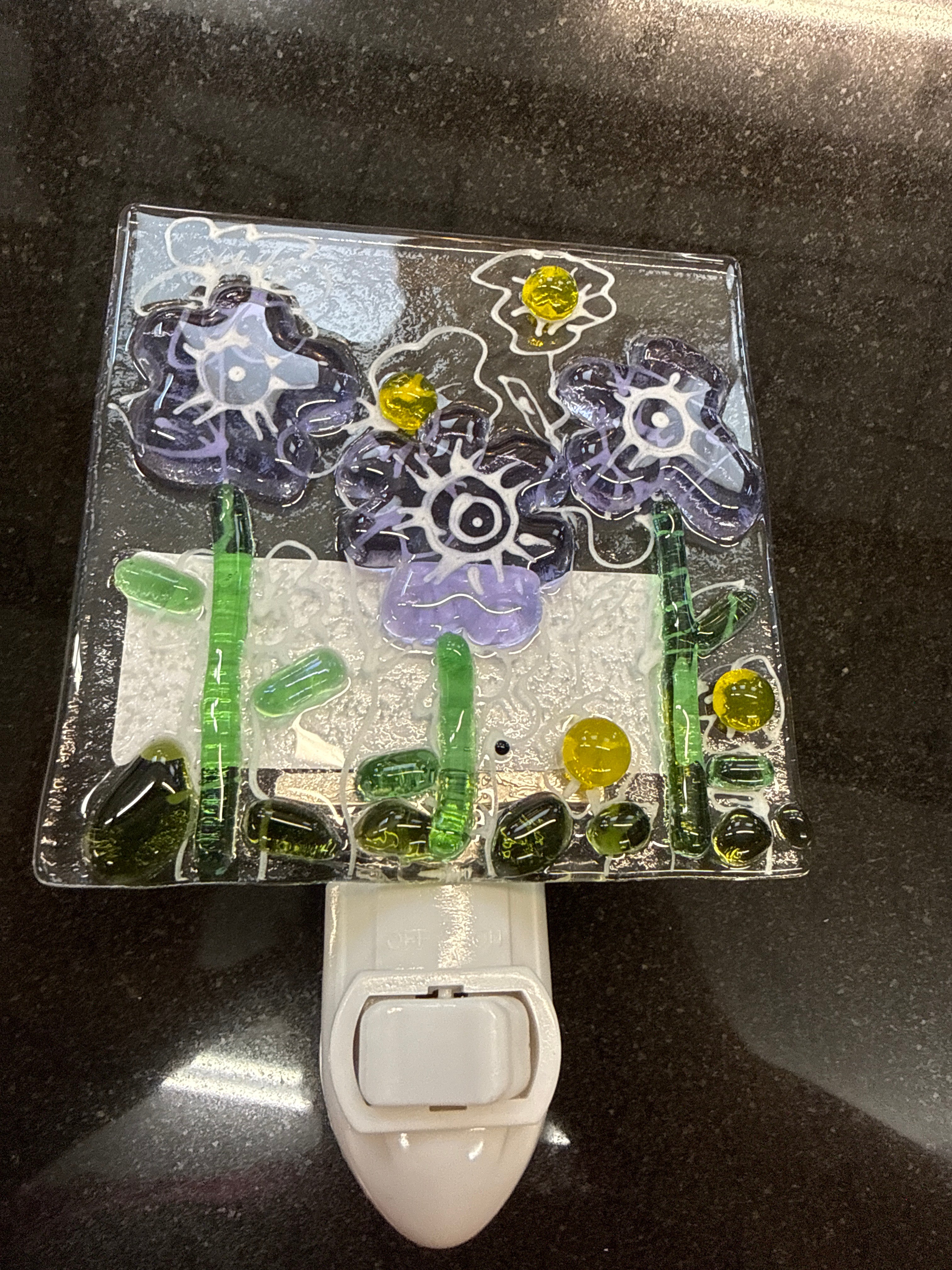 #324 Fused Glass Purple Flower Nightlight