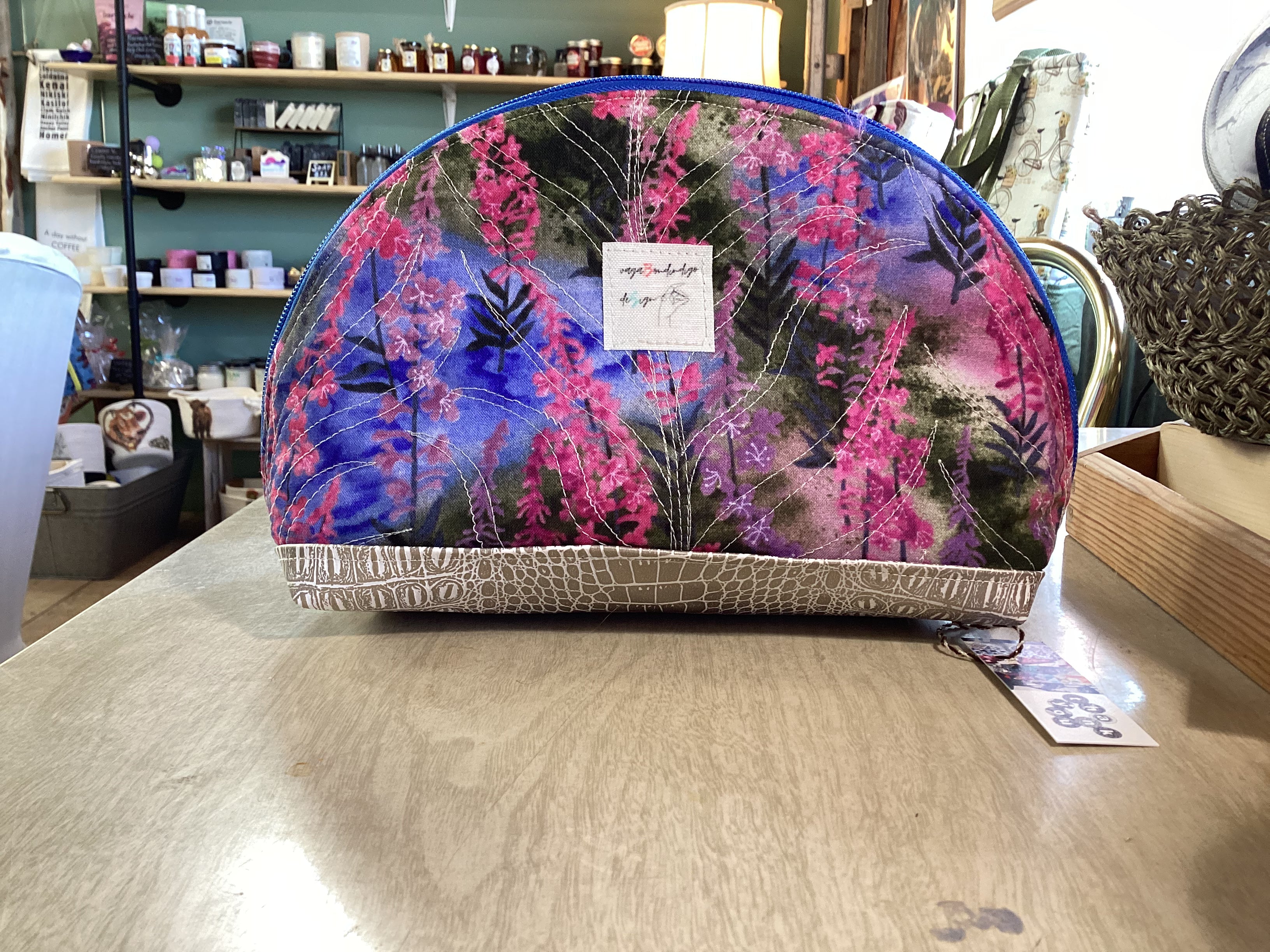Large Zipper Pouch 10”x6.5” (Dumpling)