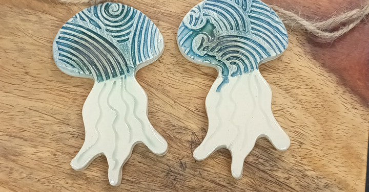 Pottery Ornament JellyFish