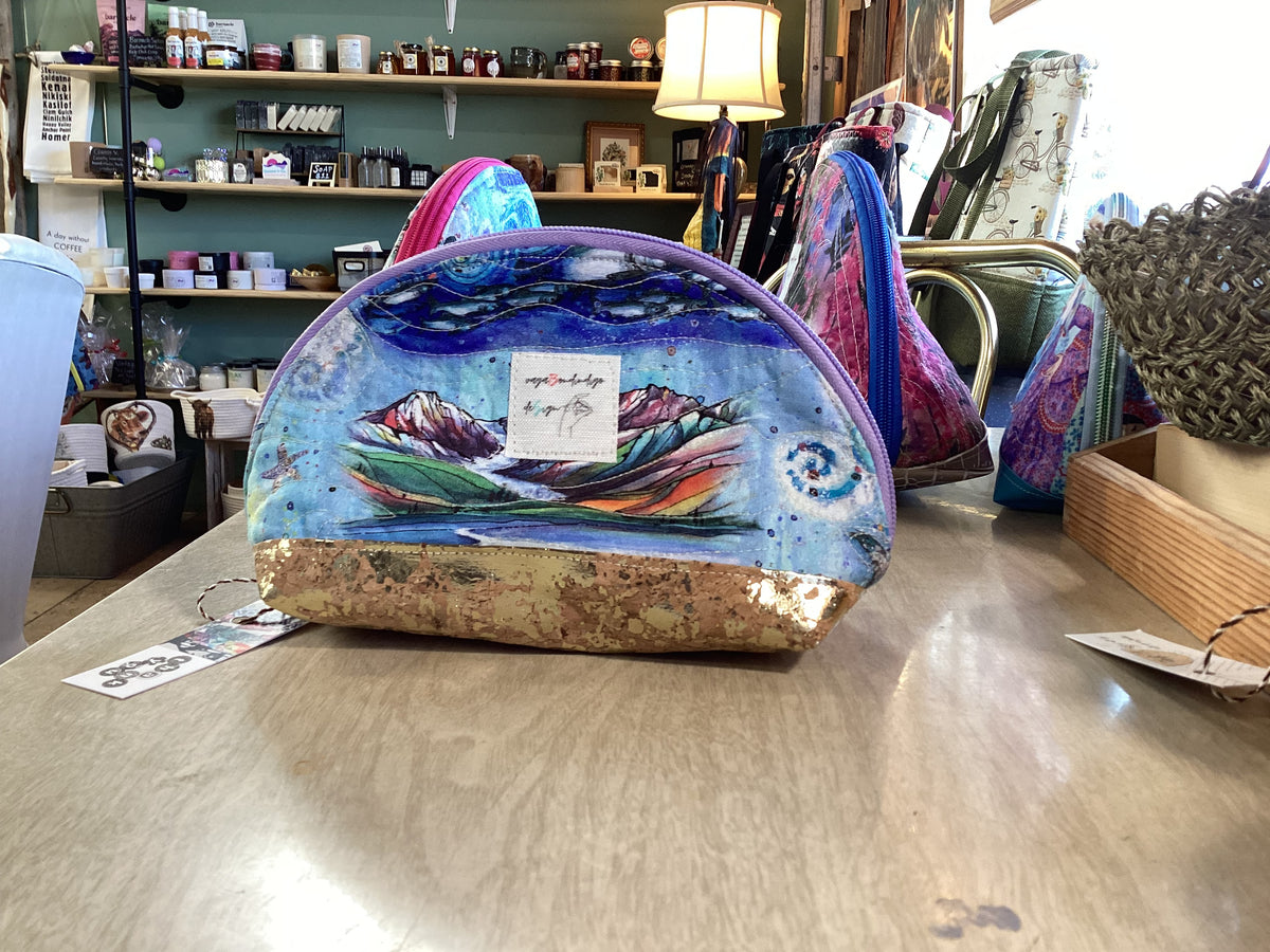Small Zipper Pouch 8.5” x 4.5” (Dumpling)