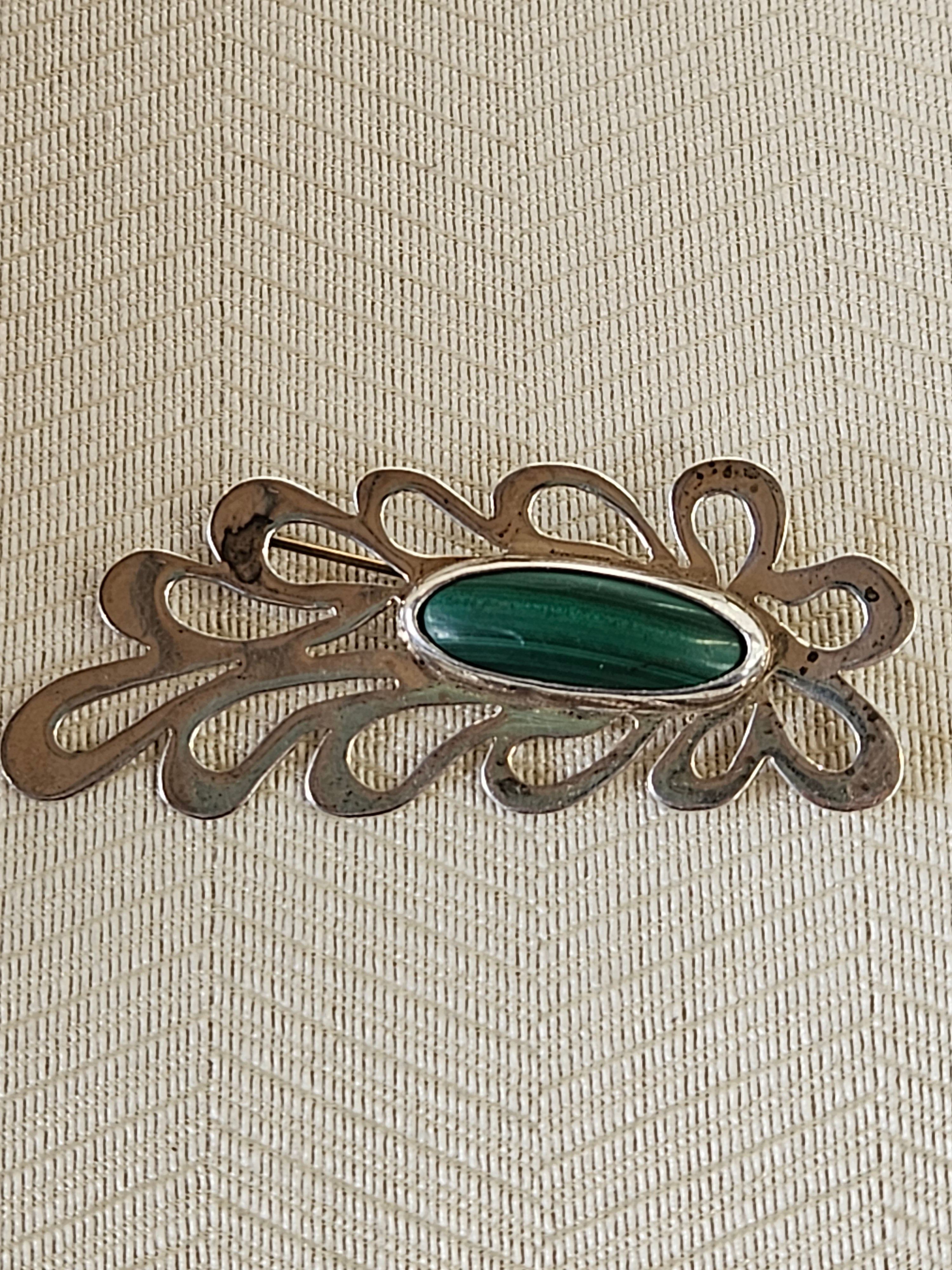 Malachite brooch