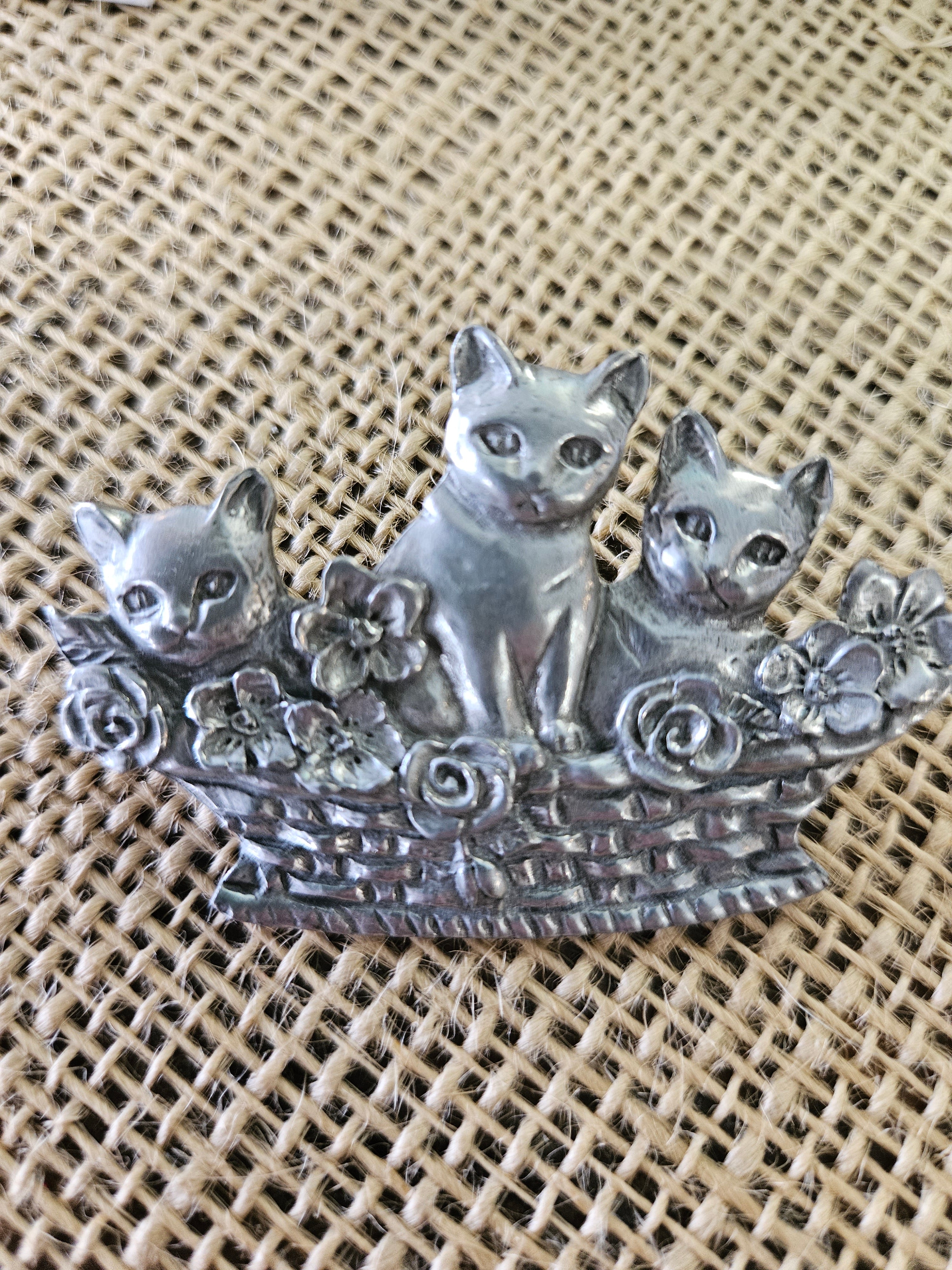 Vintage cat pin